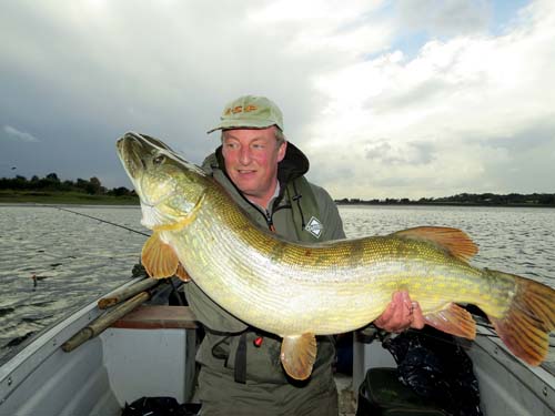 33lb Pike Neil Bridges 500.jpg